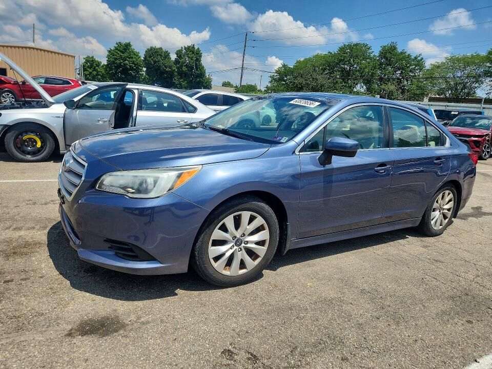 2016 SUBARU Legacy