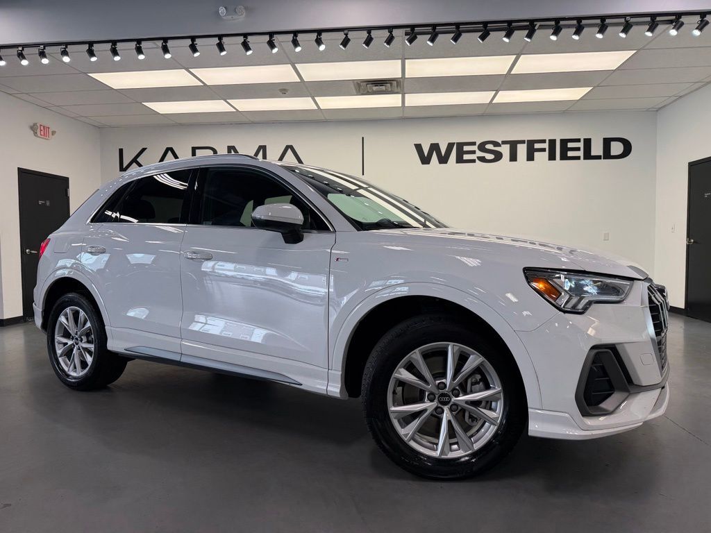 2025 AUDI Q3