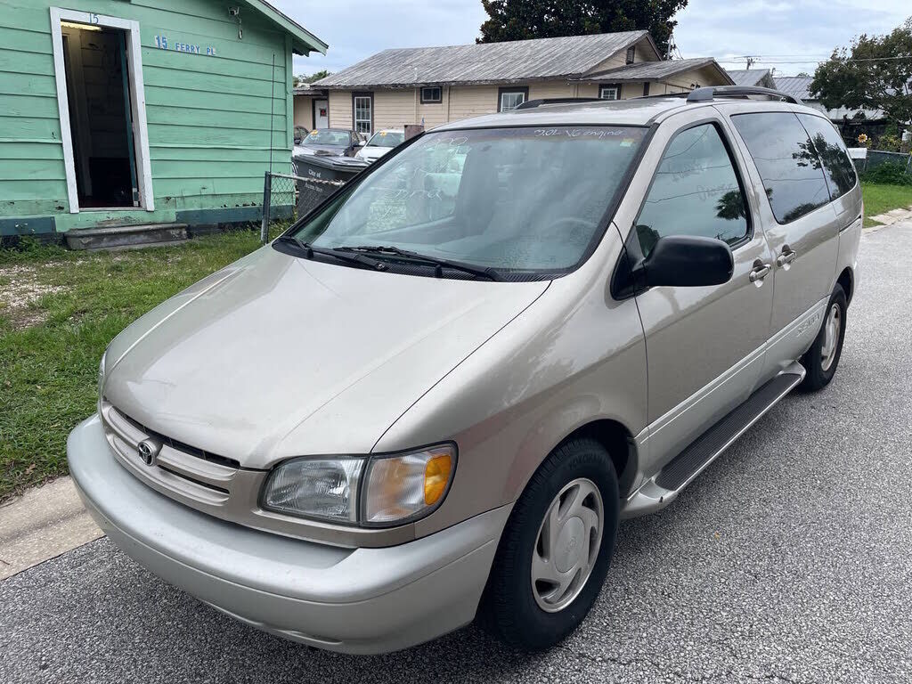 2000 TOYOTA Sienna