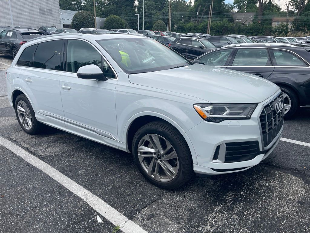 2023 AUDI Q7