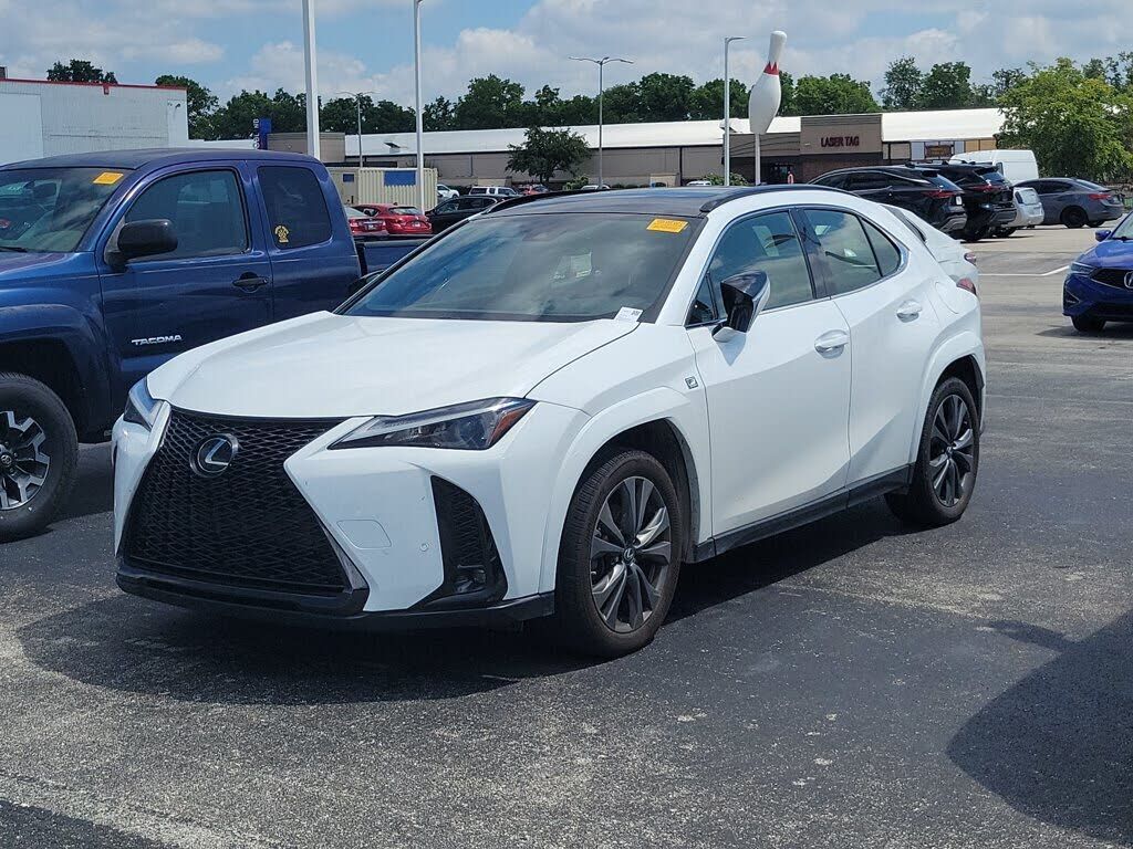 2023 LEXUS UX