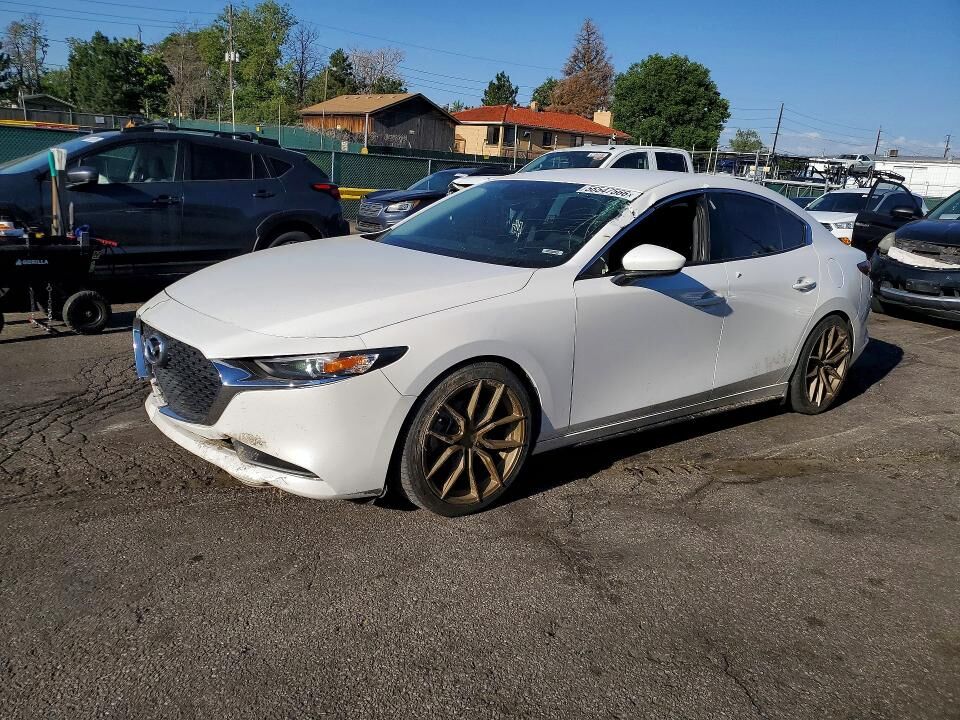 2019 MAZDA Mazda3