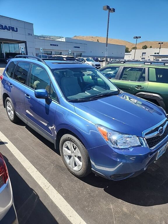 2015 SUBARU Forester
