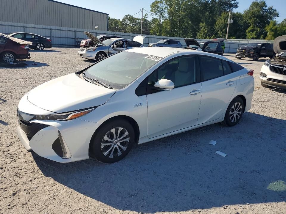 2022 TOYOTA Prius
