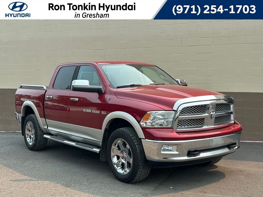 2011 DODGE Ram