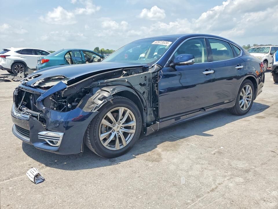 2019 INFINITI Q70