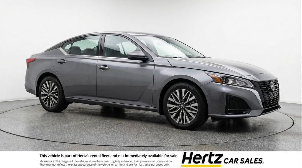 2025 NISSAN Altima