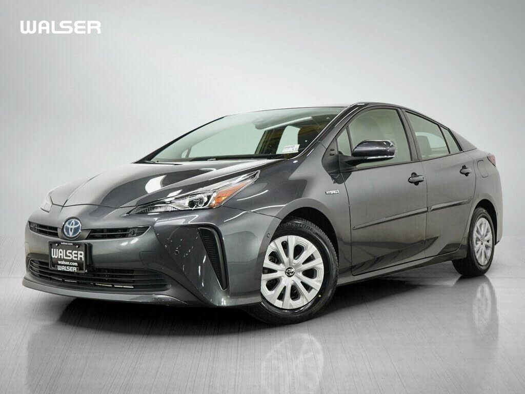 2022 TOYOTA PRIUS