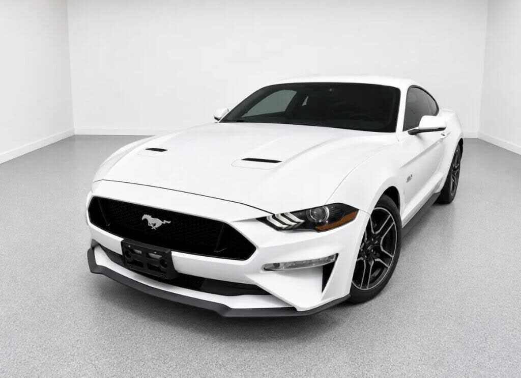2019 FORD Mustang