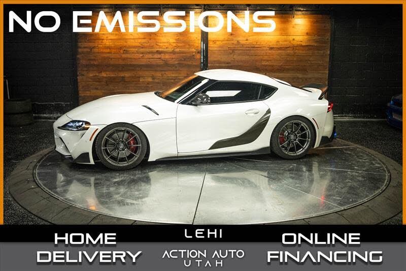 2023 TOYOTA Supra