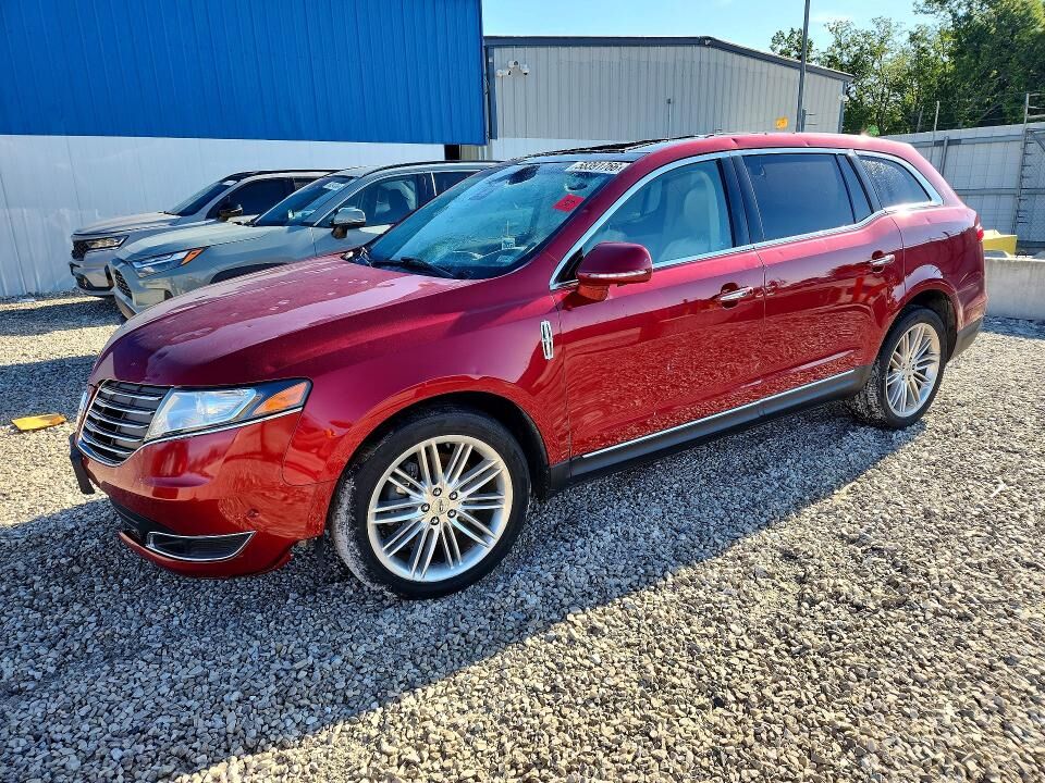 2018 LINCOLN MKT
