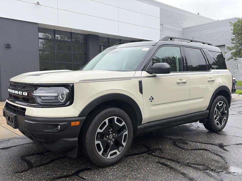2024 FORD Bronco