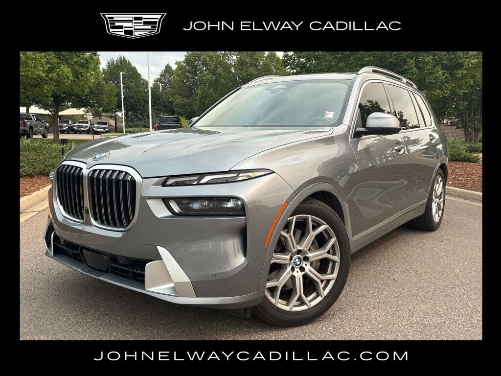 2023 BMW X7