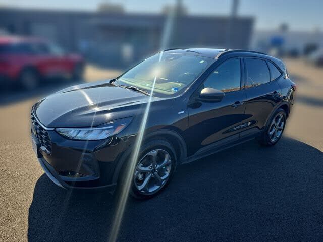 2025 FORD Escape