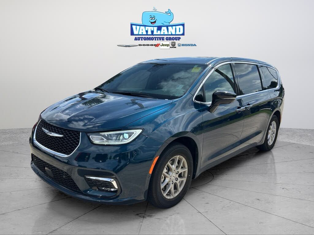 2025 CHRYSLER Pacifica