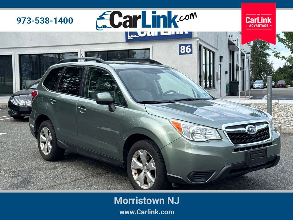 2015 SUBARU Forester