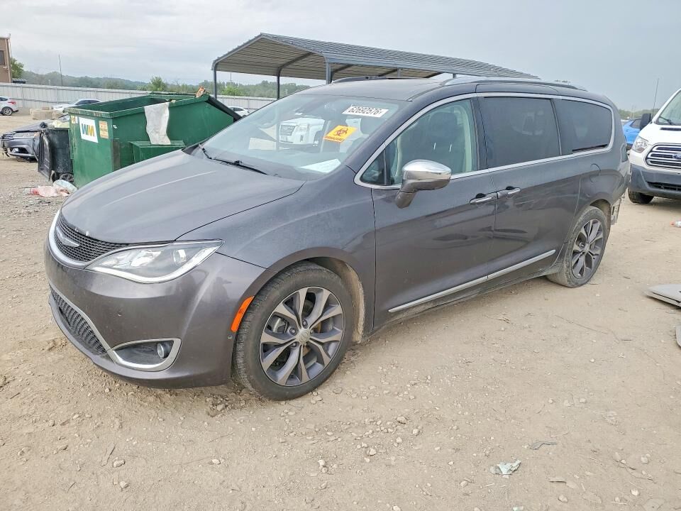 2017 CHRYSLER Pacifica