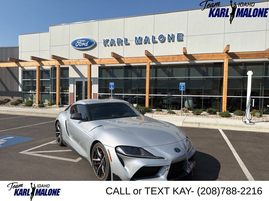2022 TOYOTA Supra