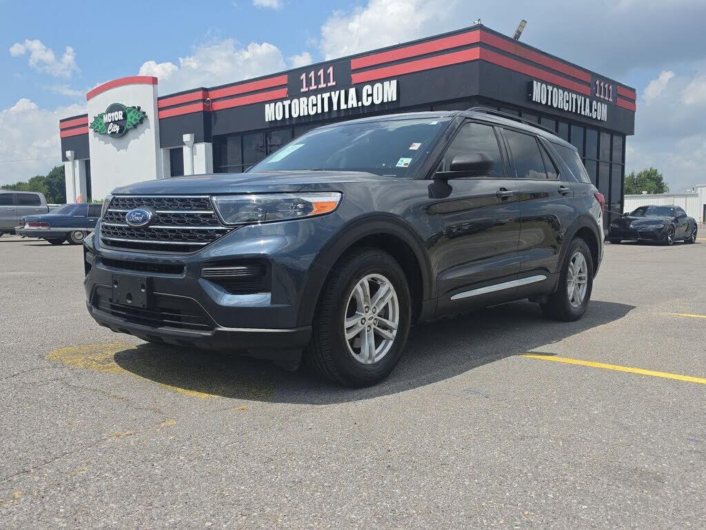 2024 FORD Explorer