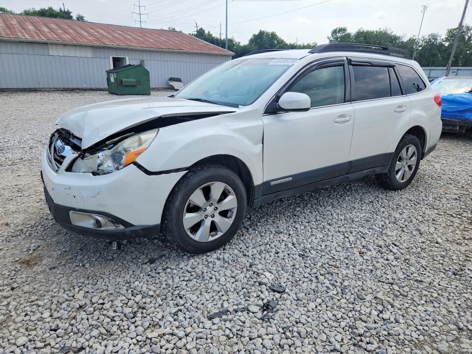 2012 SUBARU Outback