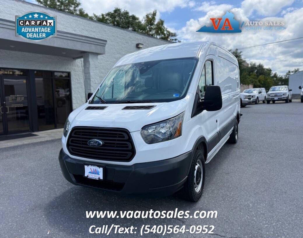 2015 FORD Transit