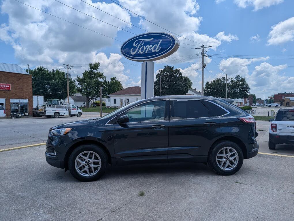 2024 FORD Edge