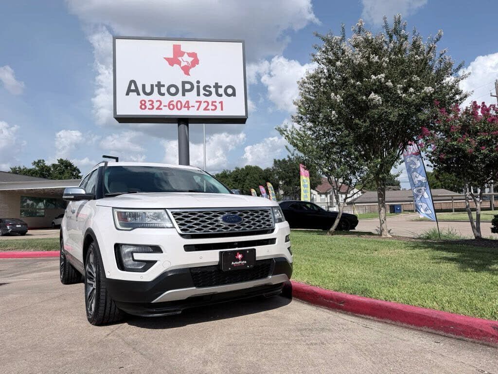 2017 FORD Explorer