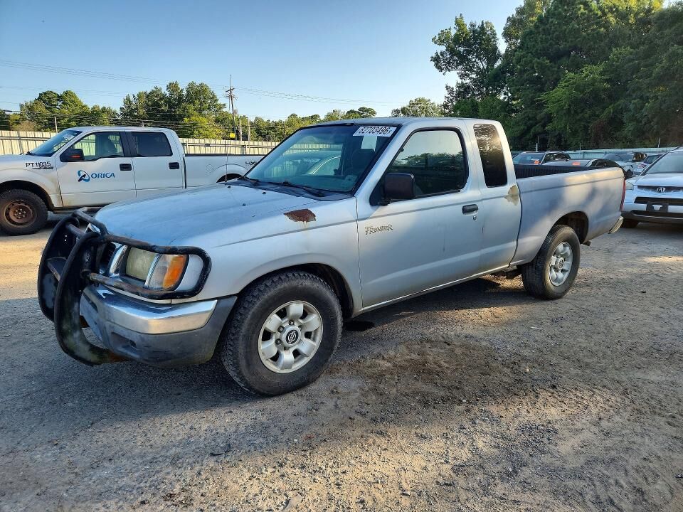 2000 NISSAN Frontier