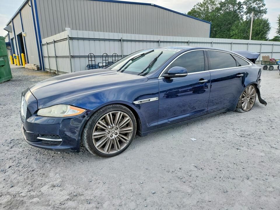 2011 JAGUAR XJ