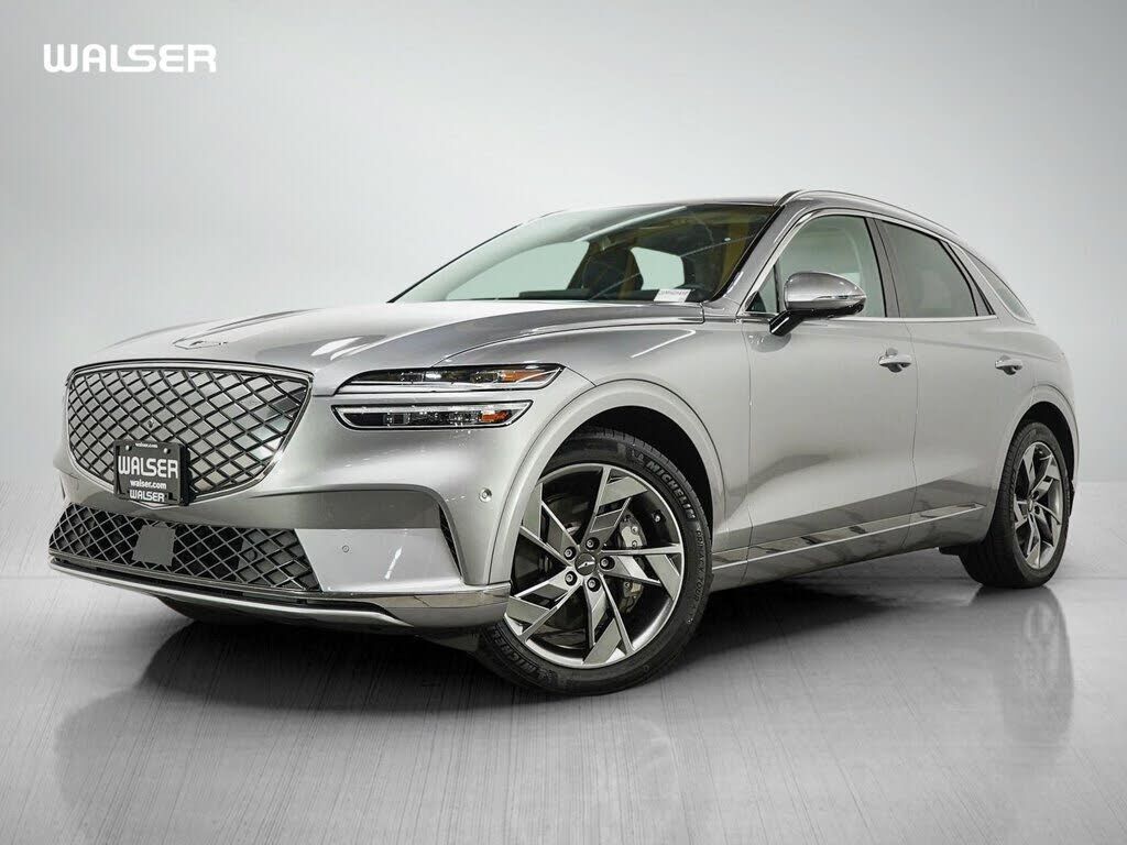 2023 GENESIS GV70