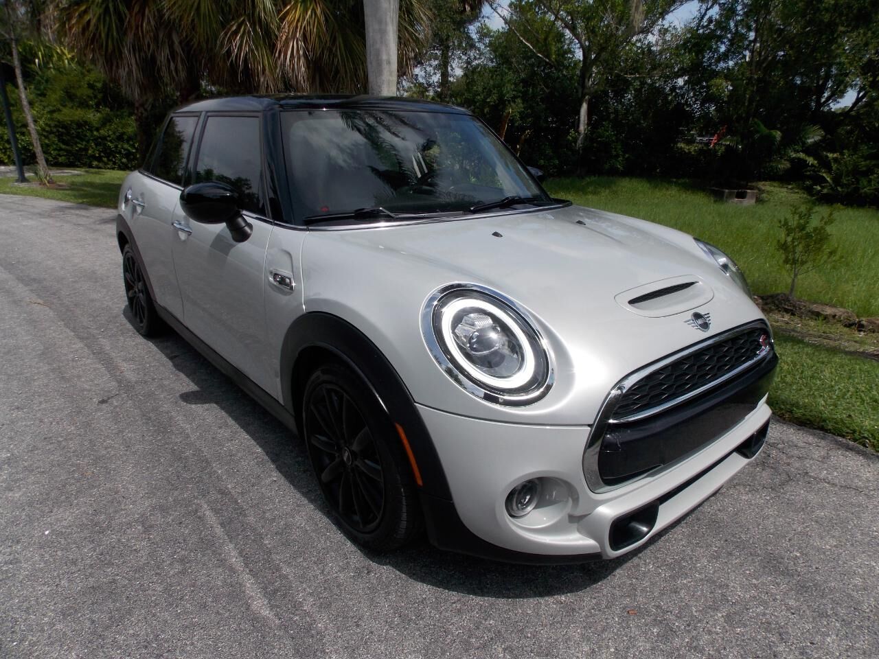 2021 MINI Cooper