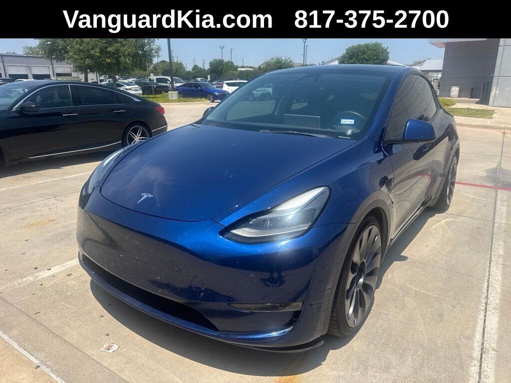2022 TESLA Model Y