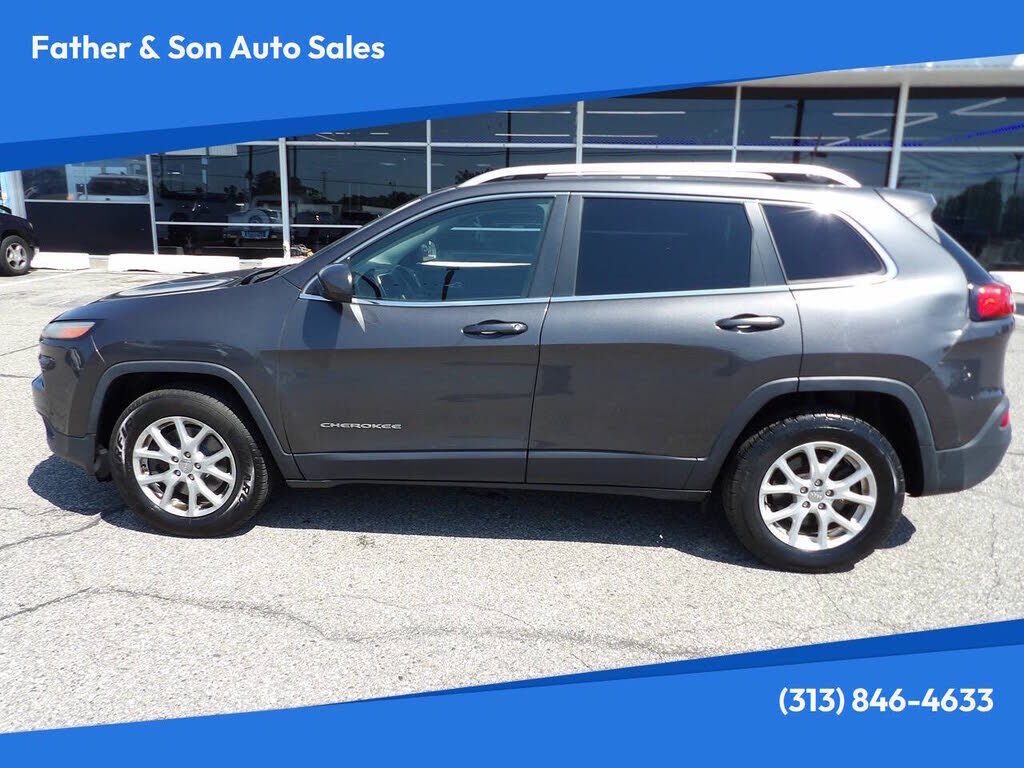 2017 JEEP Cherokee