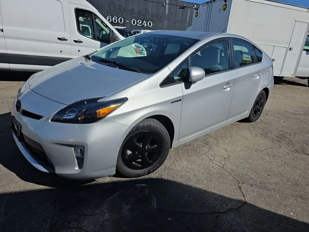 2013 TOYOTA PRIUS
