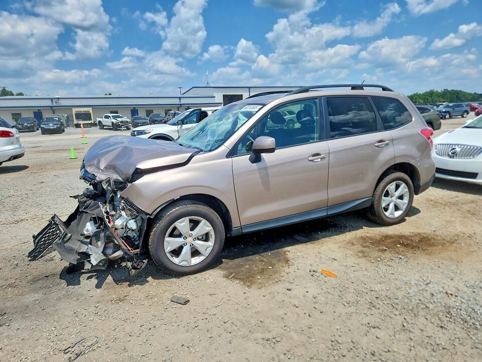 2015 SUBARU Forester