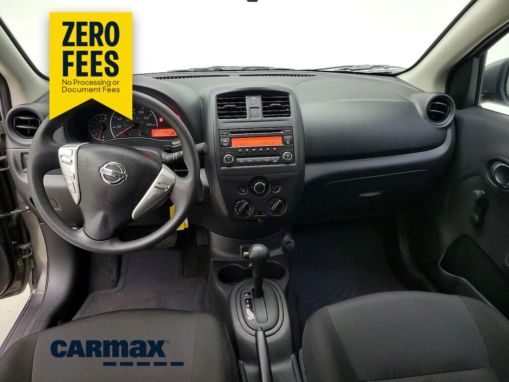 2017 NISSAN Versa