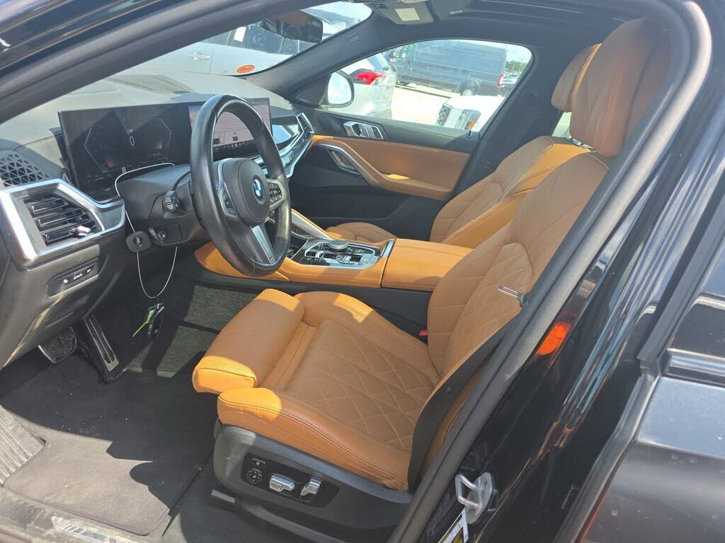 2025 BMW X6