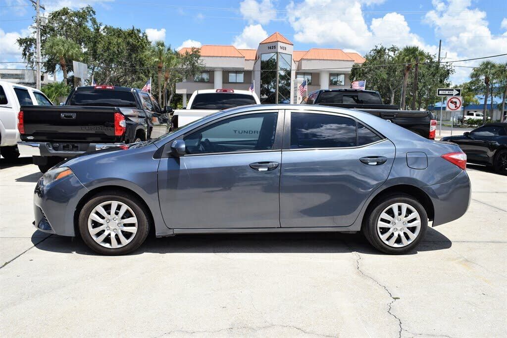 2016 TOYOTA Corolla