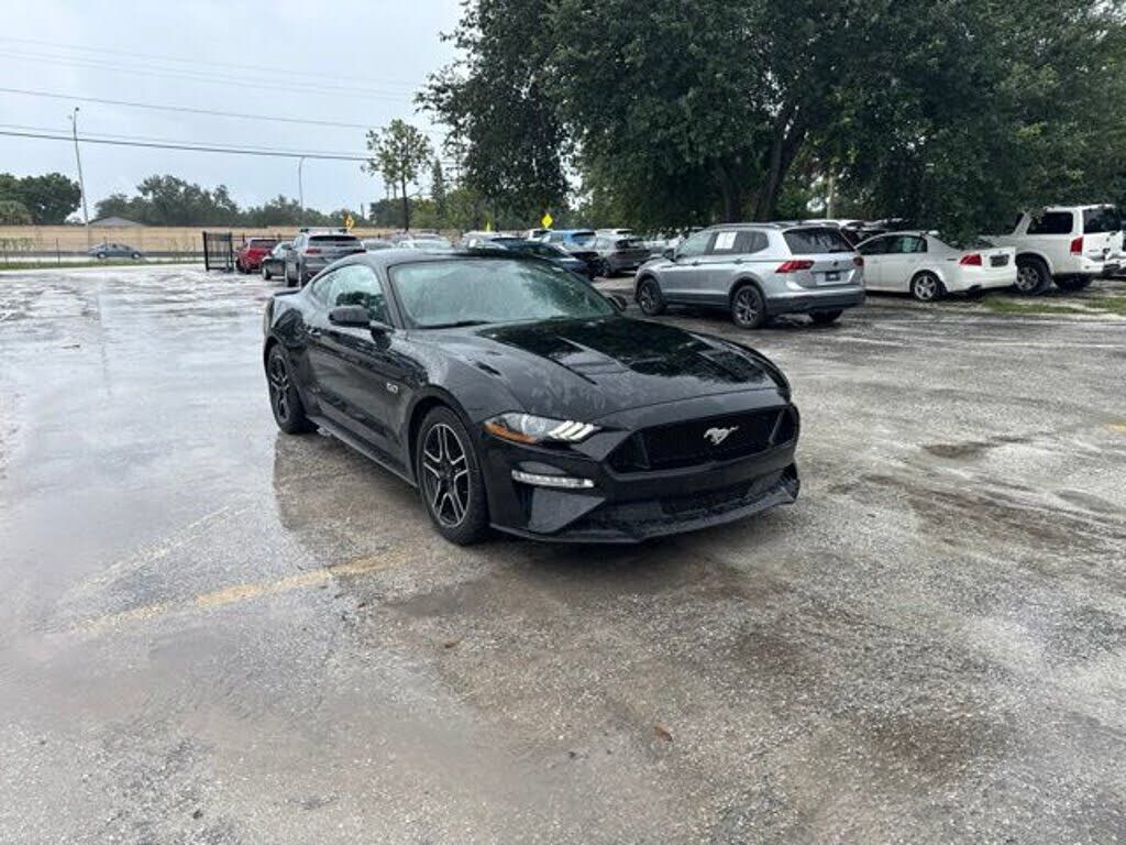 2019 FORD Mustang