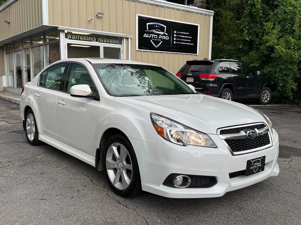 2013 SUBARU Legacy