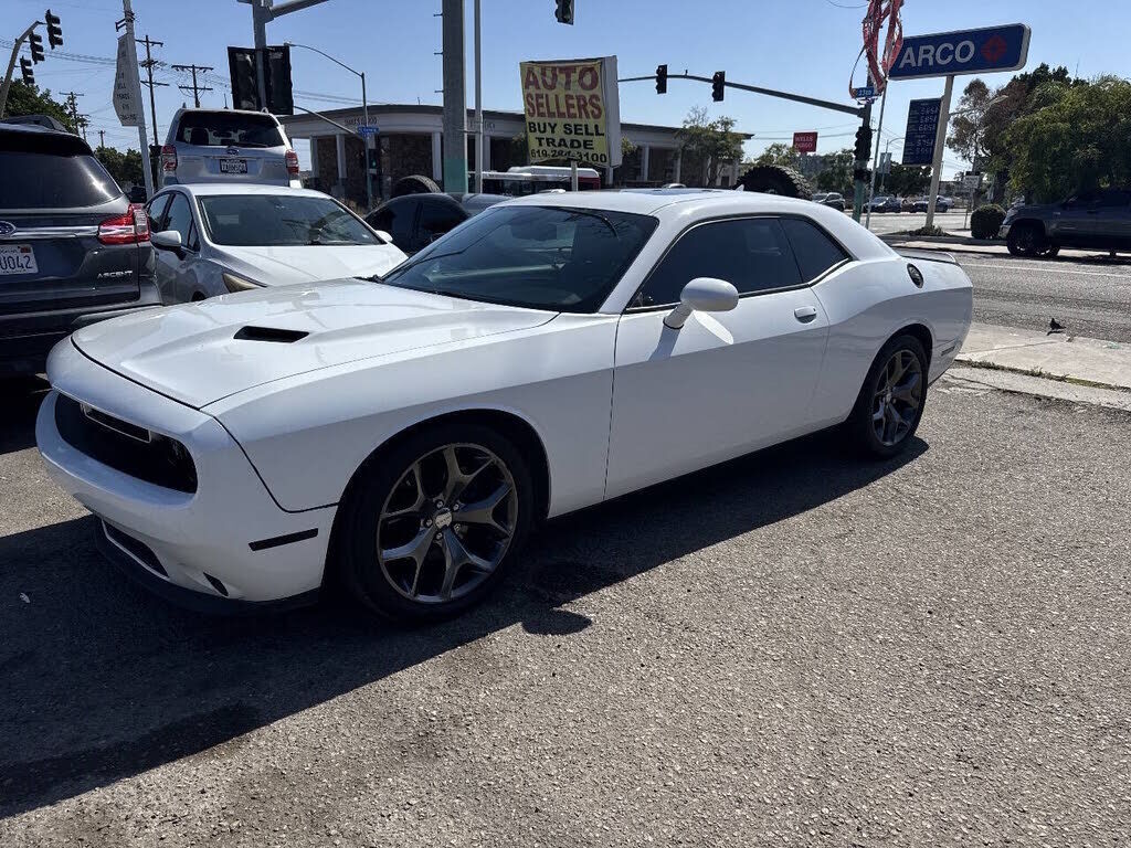 2015 DODGE Challenger