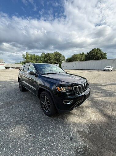 2017 JEEP Grand Cherokee