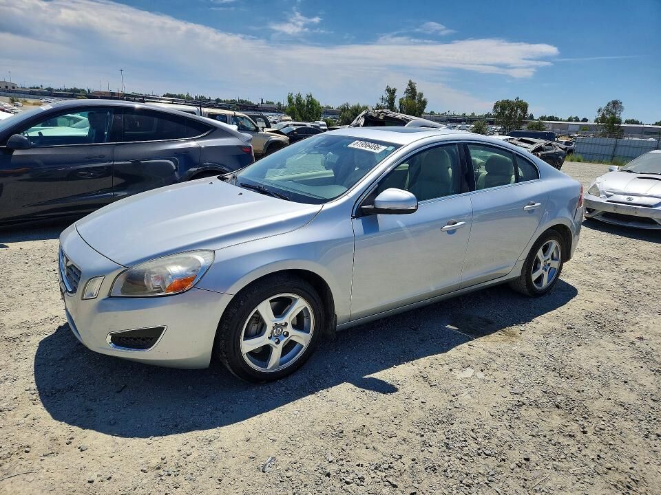 2012 VOLVO S60