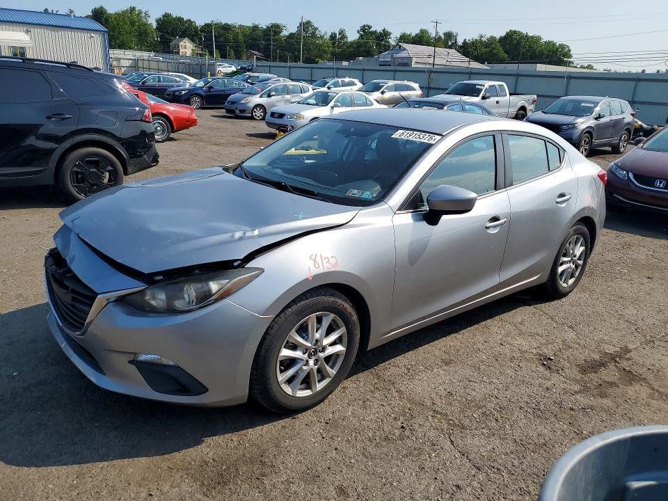 2016 MAZDA Mazda3