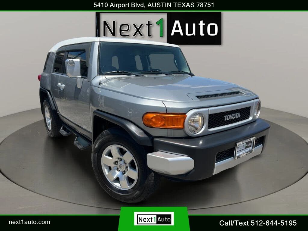 Toyota FJ Cruiser