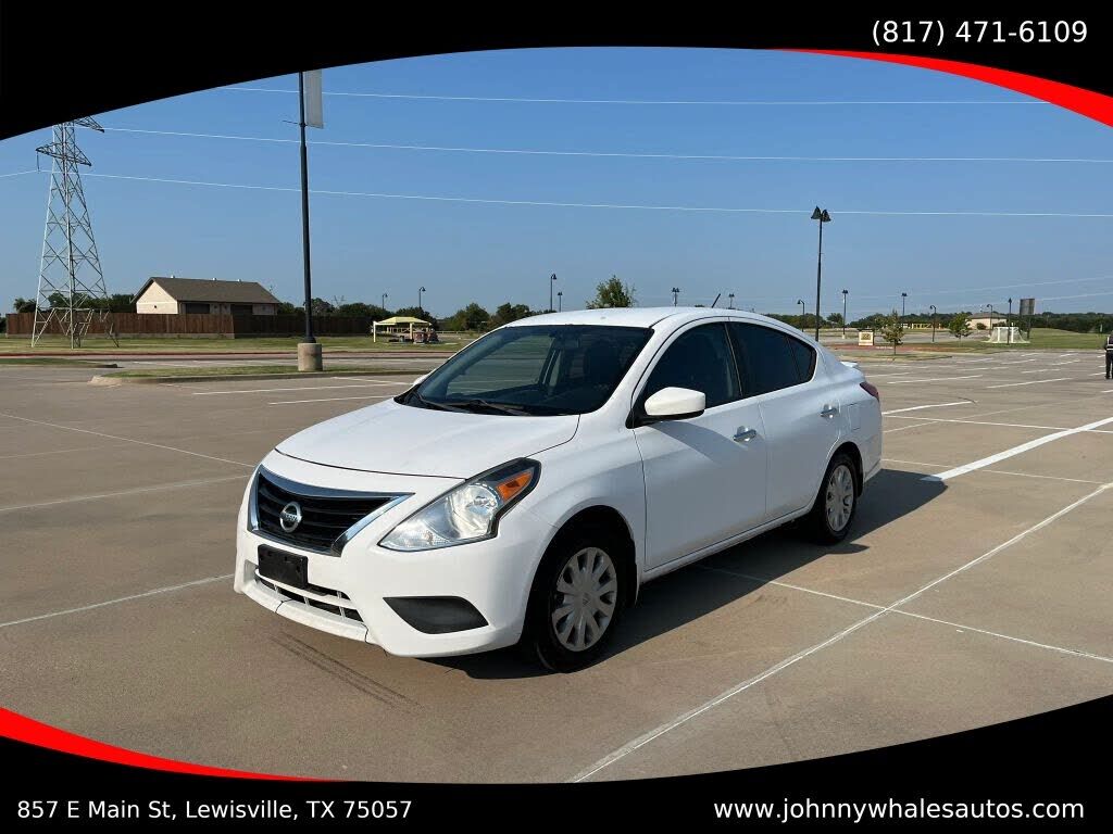 2017 NISSAN Versa
