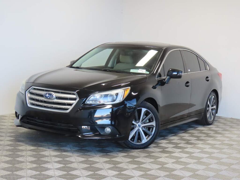 2017 SUBARU Legacy
