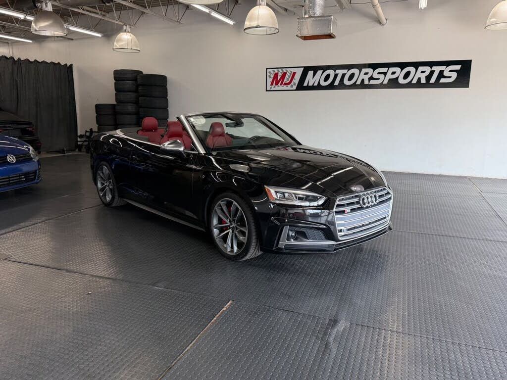 2018 AUDI S5
