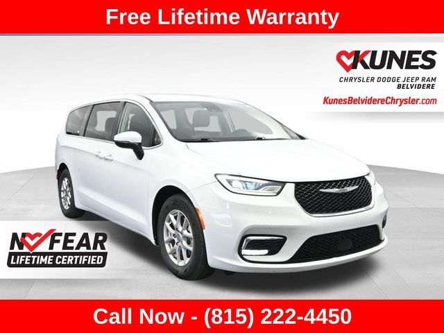 2023 CHRYSLER Pacifica