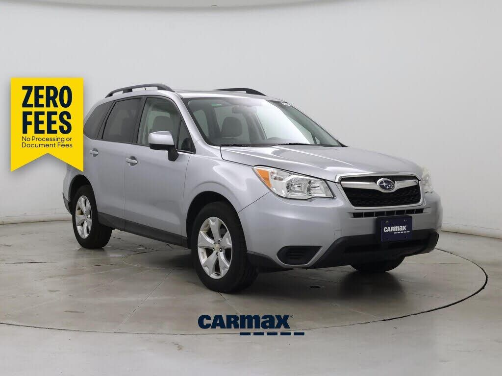 2015 SUBARU Forester